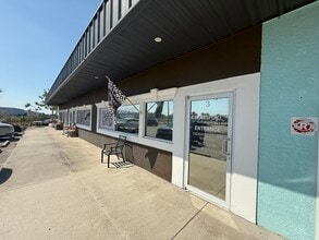 31 Chailett Rd, Rotonda West, FL à louer Photo du bâtiment- Image 1 de 19