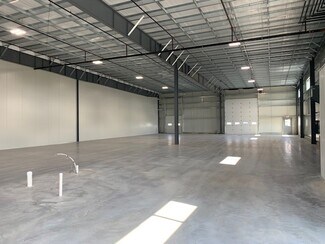 Plus de détails pour 72 W 64th St, Holland, MI - Industriel à louer