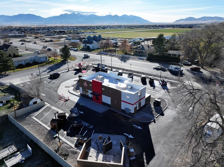 497 E Main St, Grantsville, UT for sale - Building Photo - Image 2 of 5