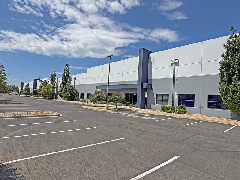 13250 E Smith Rd, Aurora, CO for lease - Building Photo - Image 2 of 17