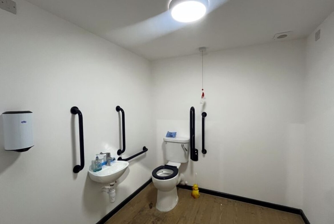 Lemington Rd, Newcastle Upon Tyne for lease Interior Photo- Image 1 of 6