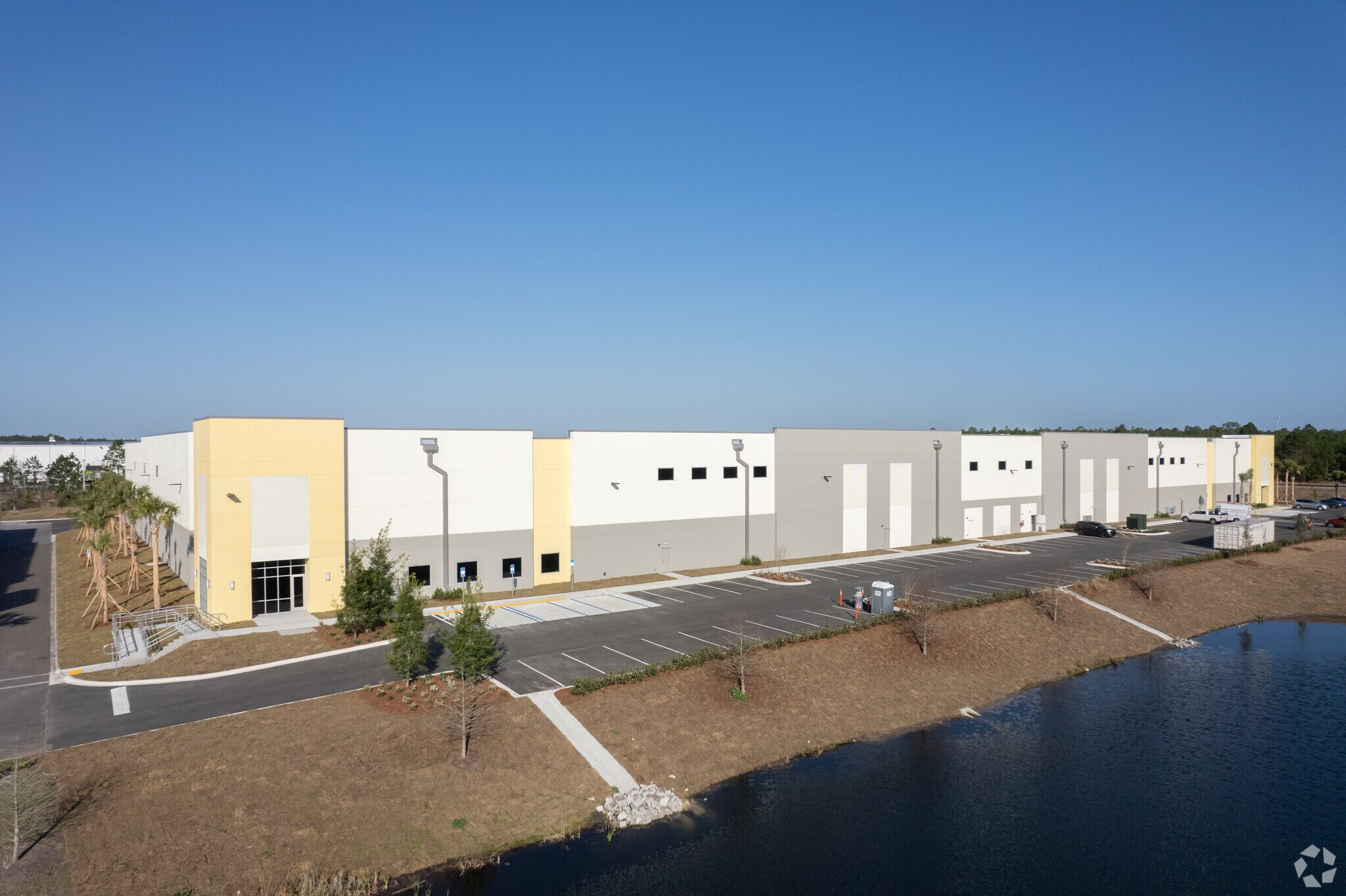 3750 Cisco Dr W, Jacksonville, FL à louer Photo principale- Image 1 de 11