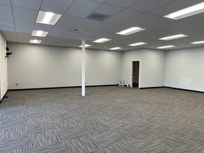 1943 Main St, Ferndale, WA for lease Building Photo- Image 2 of 4