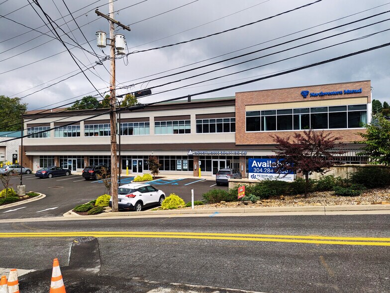 1053 Maple Dr, Morgantown, WV à vendre - Photo du bâtiment - Image 3 de 8