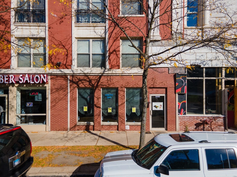 401-417 E Oakwood Blvd, Chicago, IL for sale - Building Photo - Image 2 of 22