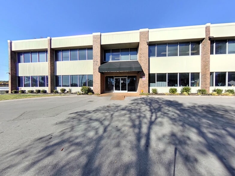 113 Cumberland Ave, Madison, TN for sale - Building Photo - Image 3 of 14