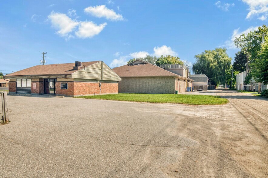 215 First Av E, Shelburne, ON à vendre - Photo du bâtiment - Image 3 de 17