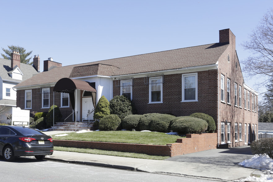 89 Valley Rd, Montclair, NJ à vendre - Photo principale - Image 1 de 1