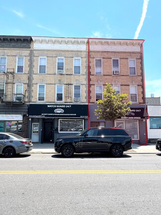 Plus de détails pour 7114 Myrtle Ave, Glendale, NY - Vente au détail à vendre