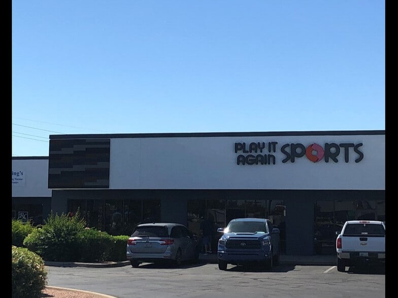 3111-3159 E Greenway Rd, Phoenix, AZ for lease - Building Photo - Image 1 of 8