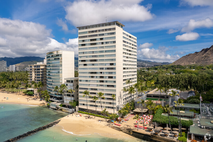 2895 Kalakaua Ave, Honolulu, HI à vendre - Photo principale - Image 1 de 1