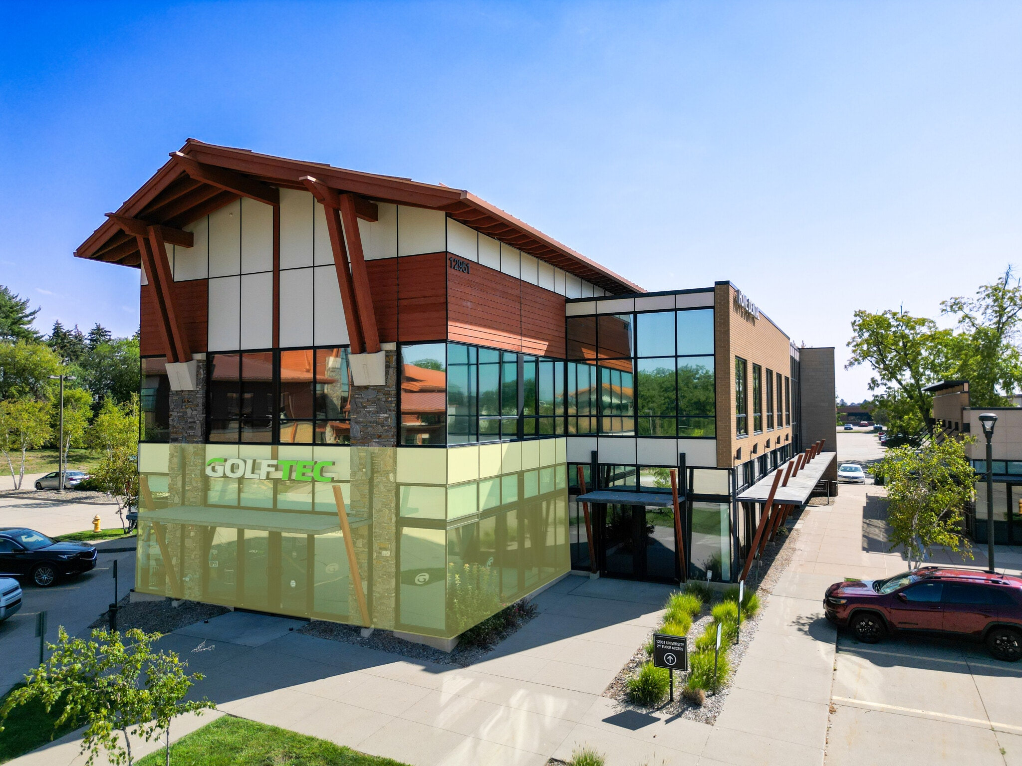 12951 University Ave, Clive, IA for lease Primary Photo- Image 1 of 8