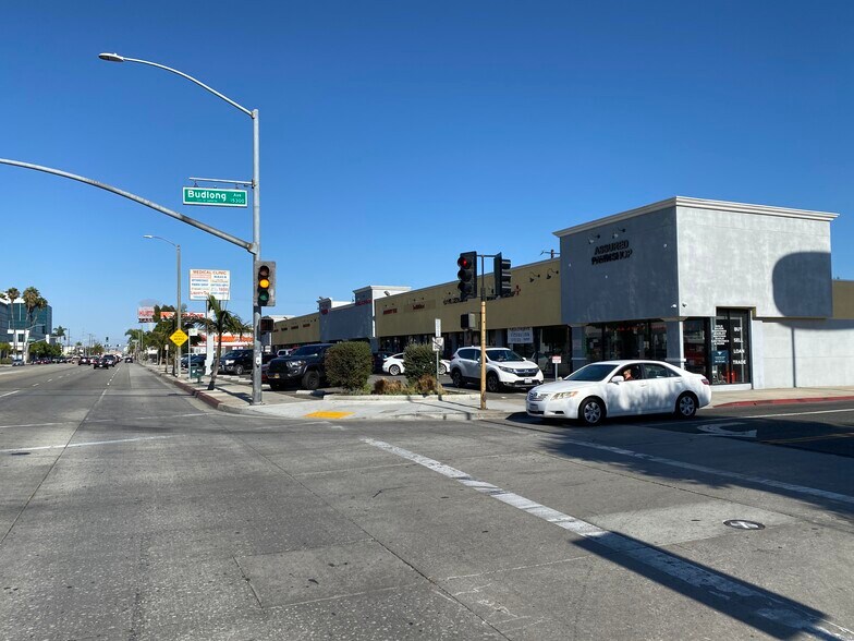 1124-1126 W Redondo Beach Blvd, Gardena, CA à louer - Photo du bâtiment - Image 1 de 9