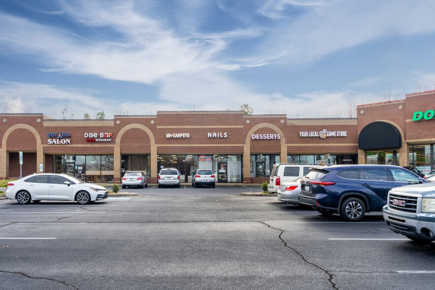 6900-6908 Matthews Mint Hill Rd, Charlotte, NC for lease - Building Photo - Image 3 of 6