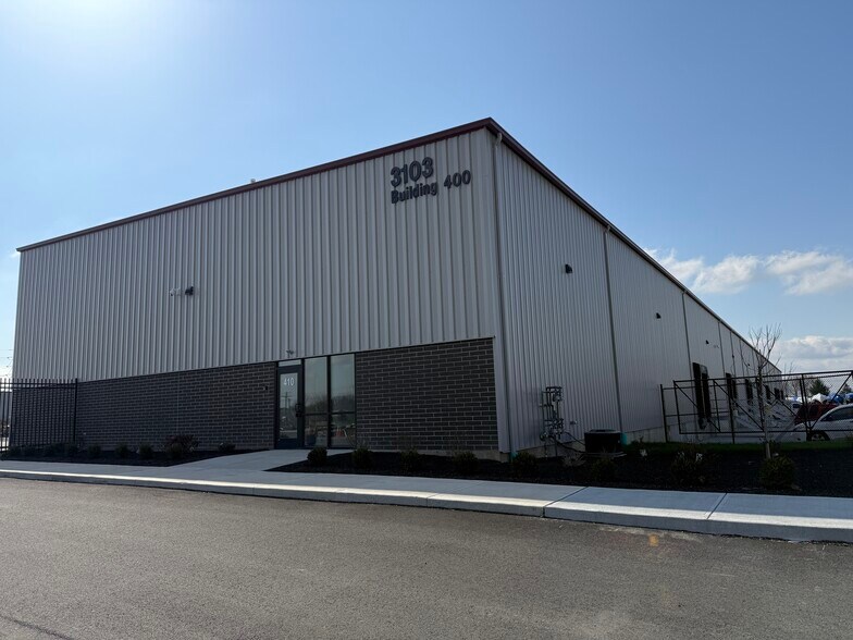 3103 W. CR 1000N, Fortville, IN à louer - Photo principale - Image 1 de 4