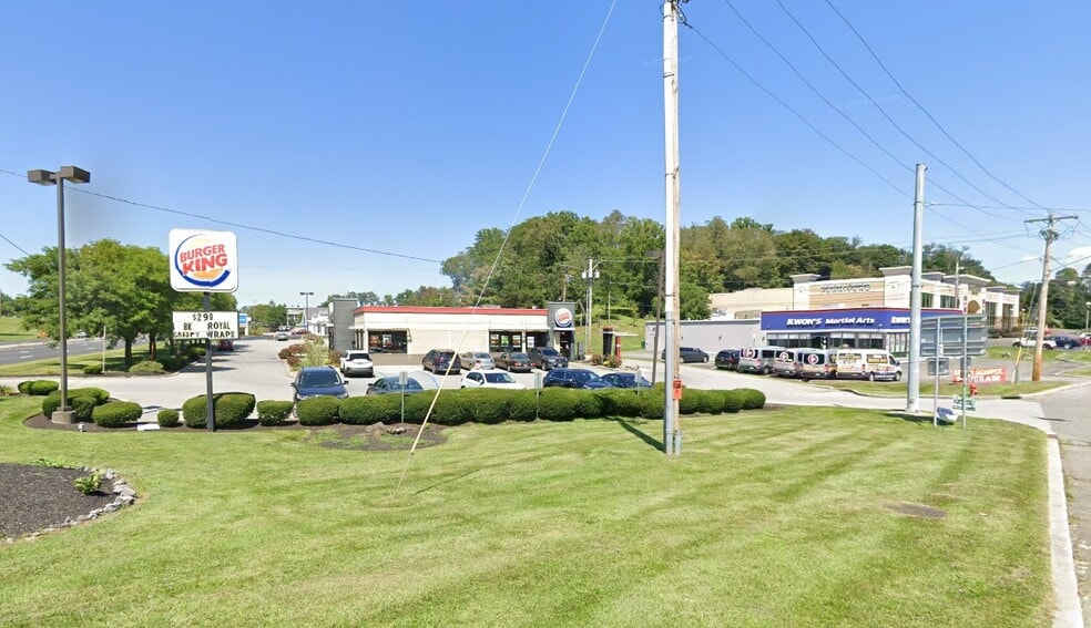 1876 South Rd, Poughkeepsie, NY for sale - Building Photo - Image 2 of 3