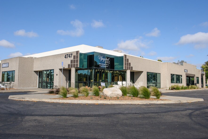 1818 Peacock Blvd, Oceanside, CA à louer - Photo principale - Image 3 de 9