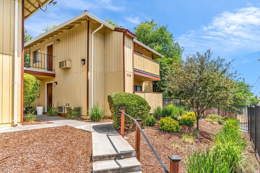 2170-2180 Fremont St, Concord, CA à vendre - Photo du bâtiment - Image 3 de 41