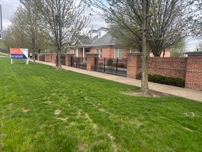 2630 Rochester Rd, Cranberry Township, PA for lease Interior Photo- Image 2 of 16