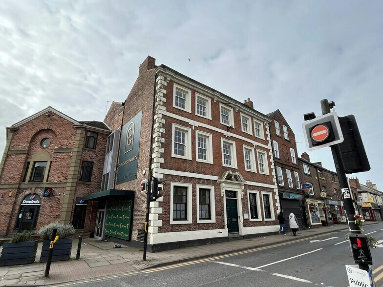 60 Chestergate, Macclesfield for lease - Building Photo - Image 1 of 25