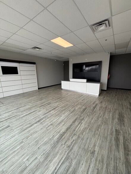 3515 South St, Lafayette, IN à louer - Photo intérieure - Image 2 de 15