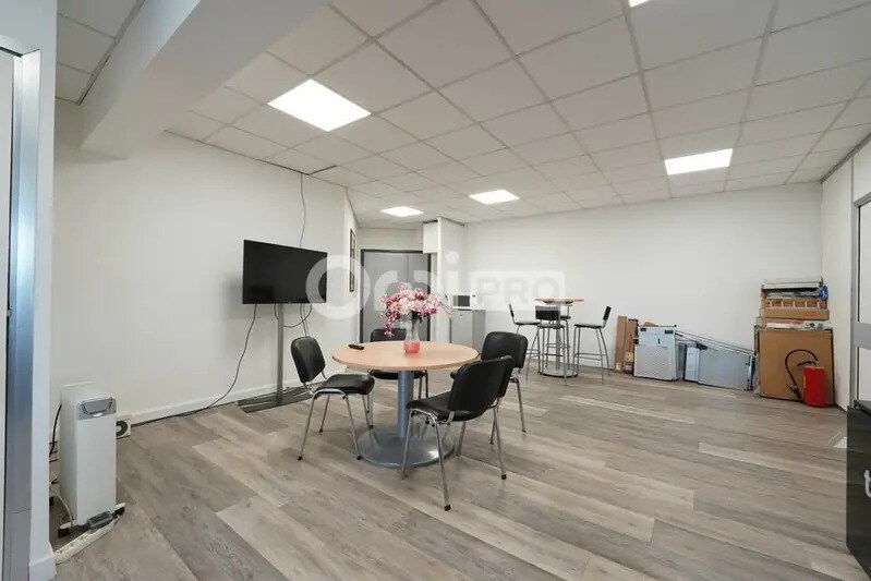 Bureau dans Saint-Genis-Laval à vendre - Photo intérieure - Image 2 de 7