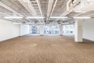 969 Robson St, Vancouver, BC à louer Photo intérieure- Image 1 de 6