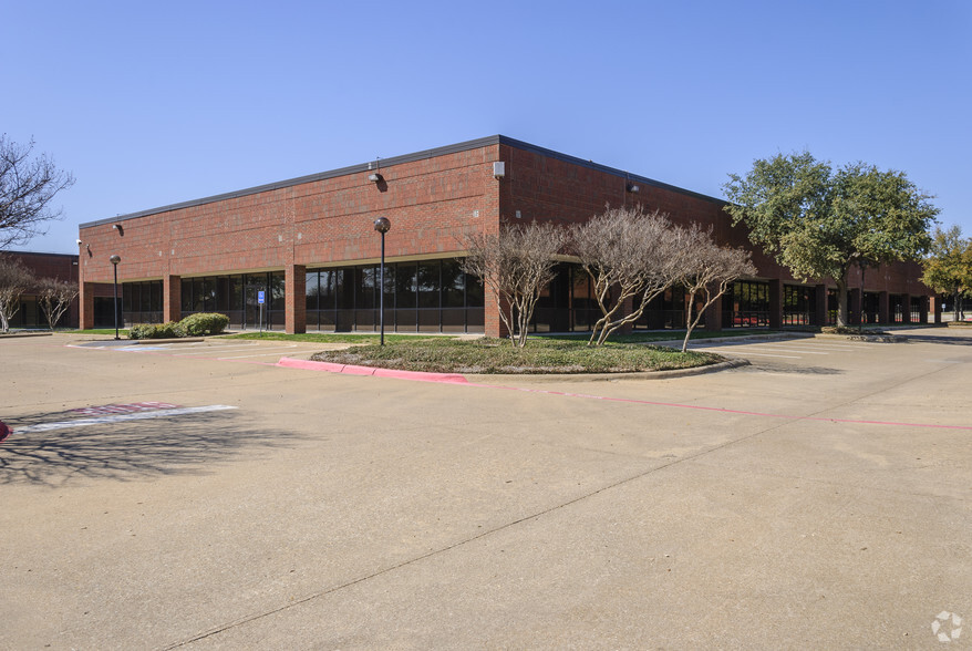 705 N Glenville Dr, Richardson, TX for sale - Primary Photo - Image 1 of 1