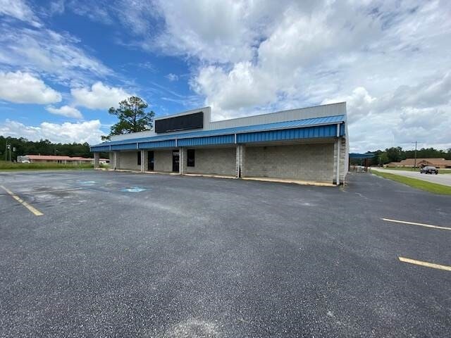 104 Williams St, Alma, GA for sale Primary Photo- Image 1 of 1