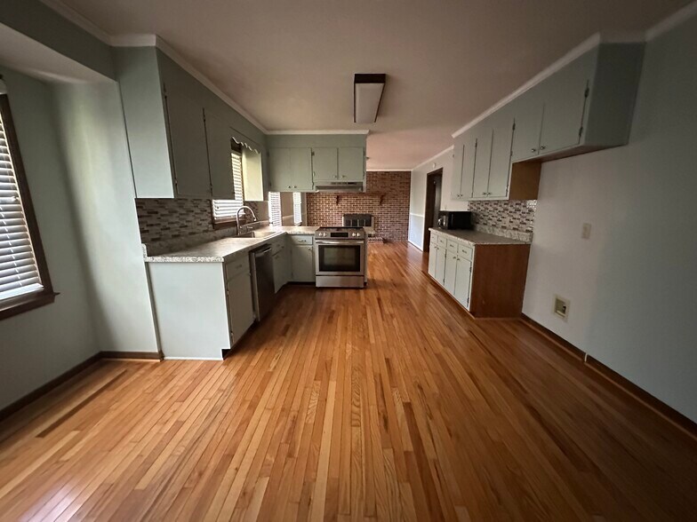 922 Washington St, Abbeville, SC à vendre - Photo du bâtiment - Image 2 de 6