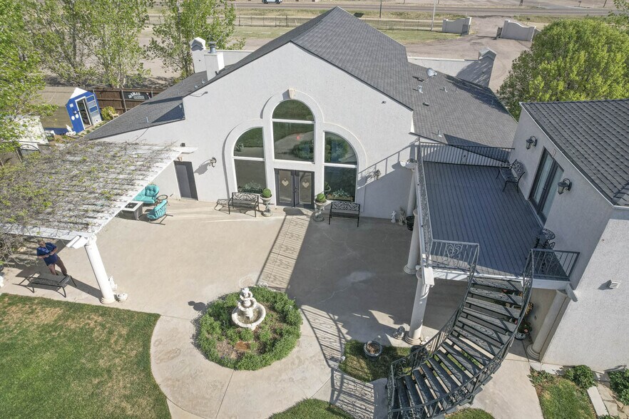 1116-1134 E Loop 335 S, Amarillo, TX à vendre - Photo du bâtiment - Image 2 de 17