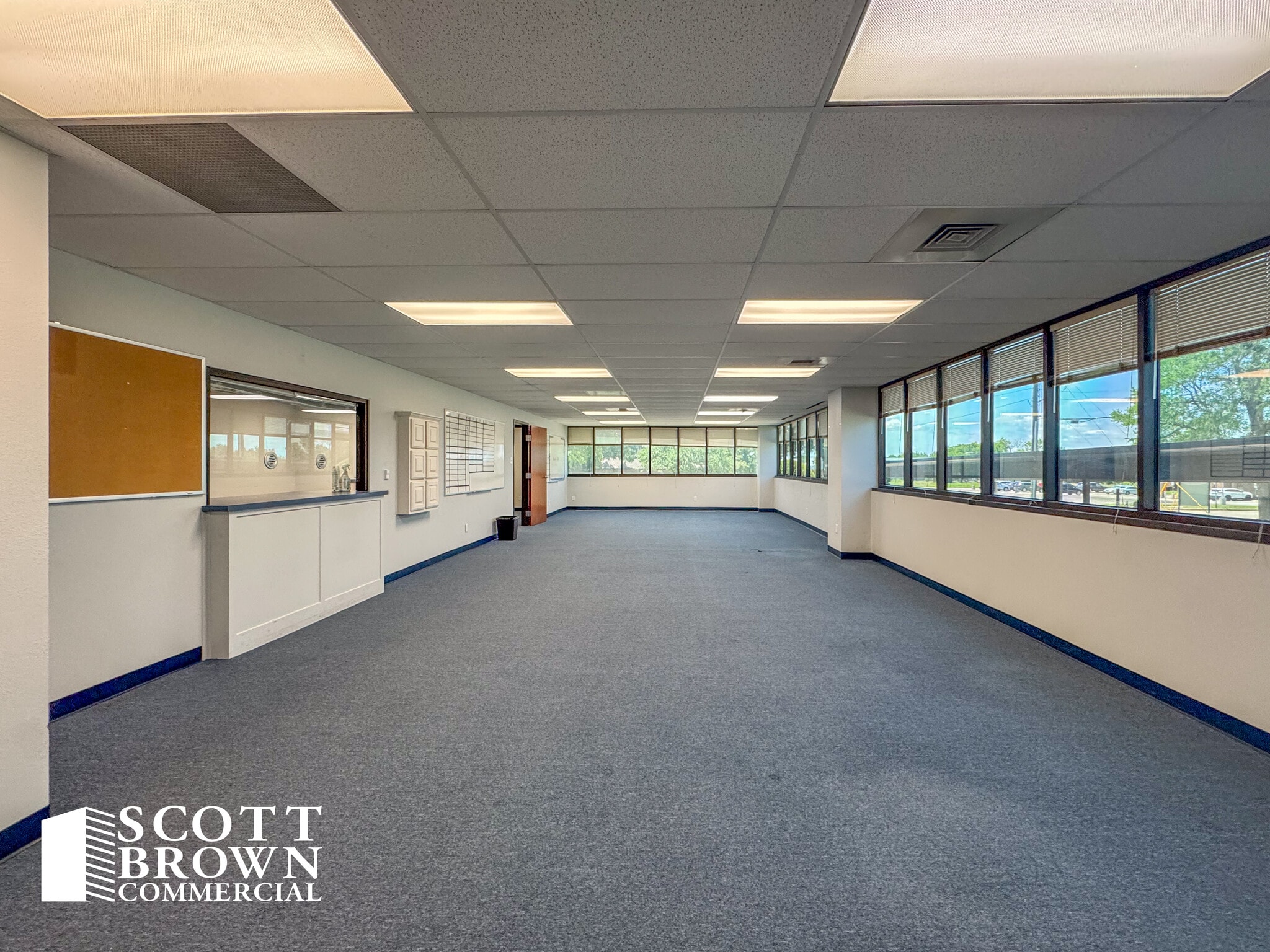 4401 N Interstate 35, Denton, TX for lease Building Photo- Image 1 of 4