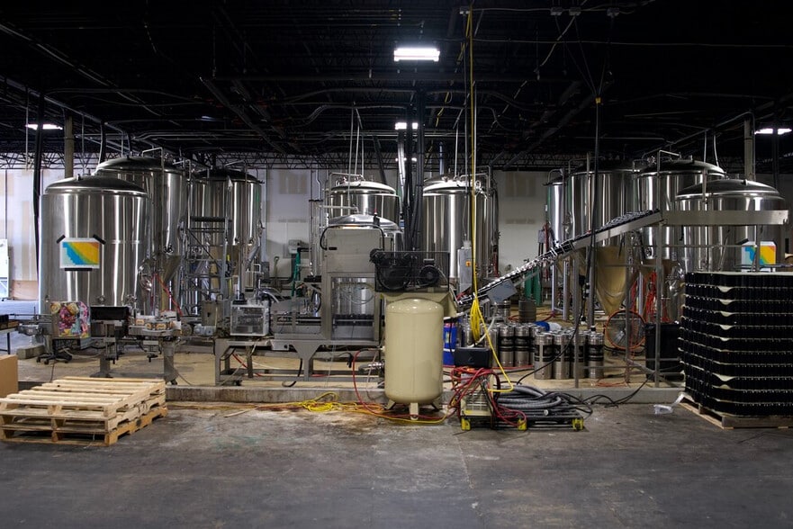 1341 Hughes Ford Rd, Frederick, MD for lease - Interior Photo - Image 3 of 4