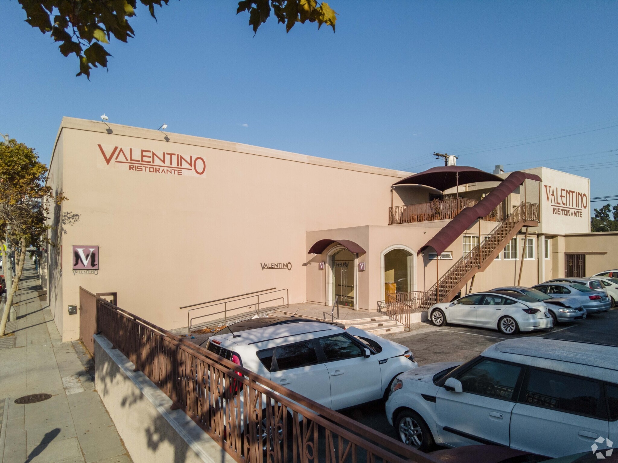 3115 Pico Blvd, Santa Monica, CA for lease Primary Photo- Image 1 of 14