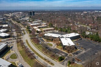 10401 Linn Station Rd, Louisville, KY - Aérien  Vue de la carte - Image1