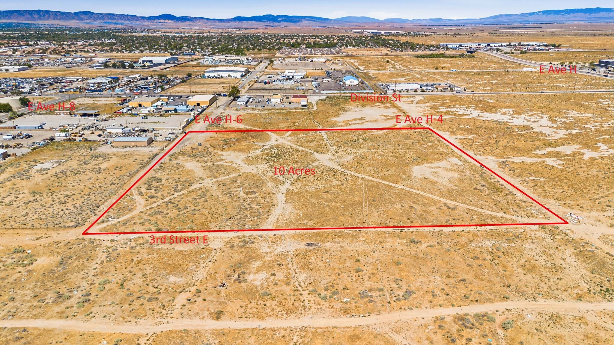 Division St/E Ave H4, Lancaster, CA for sale Primary Photo- Image 1 of 12