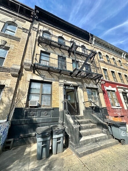 2322 Bedford Ave, Brooklyn, NY for sale - Building Photo - Image 3 of 16