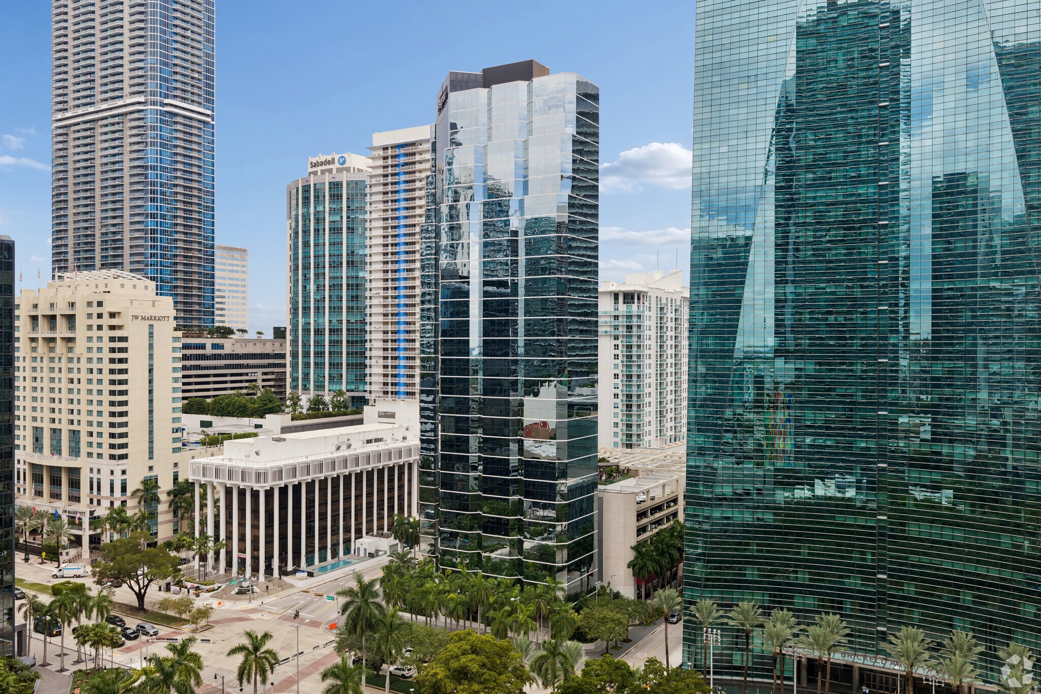 1221 Brickell Ave, Miami, FL for lease Building Photo- Image 1 of 26