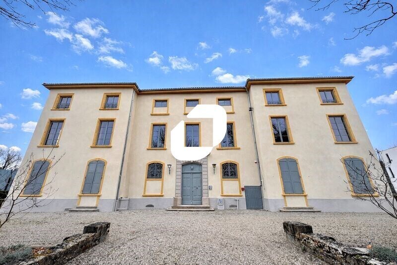 Rue D'Yvours, Irigny for lease - Building Photo - Image 2 of 13