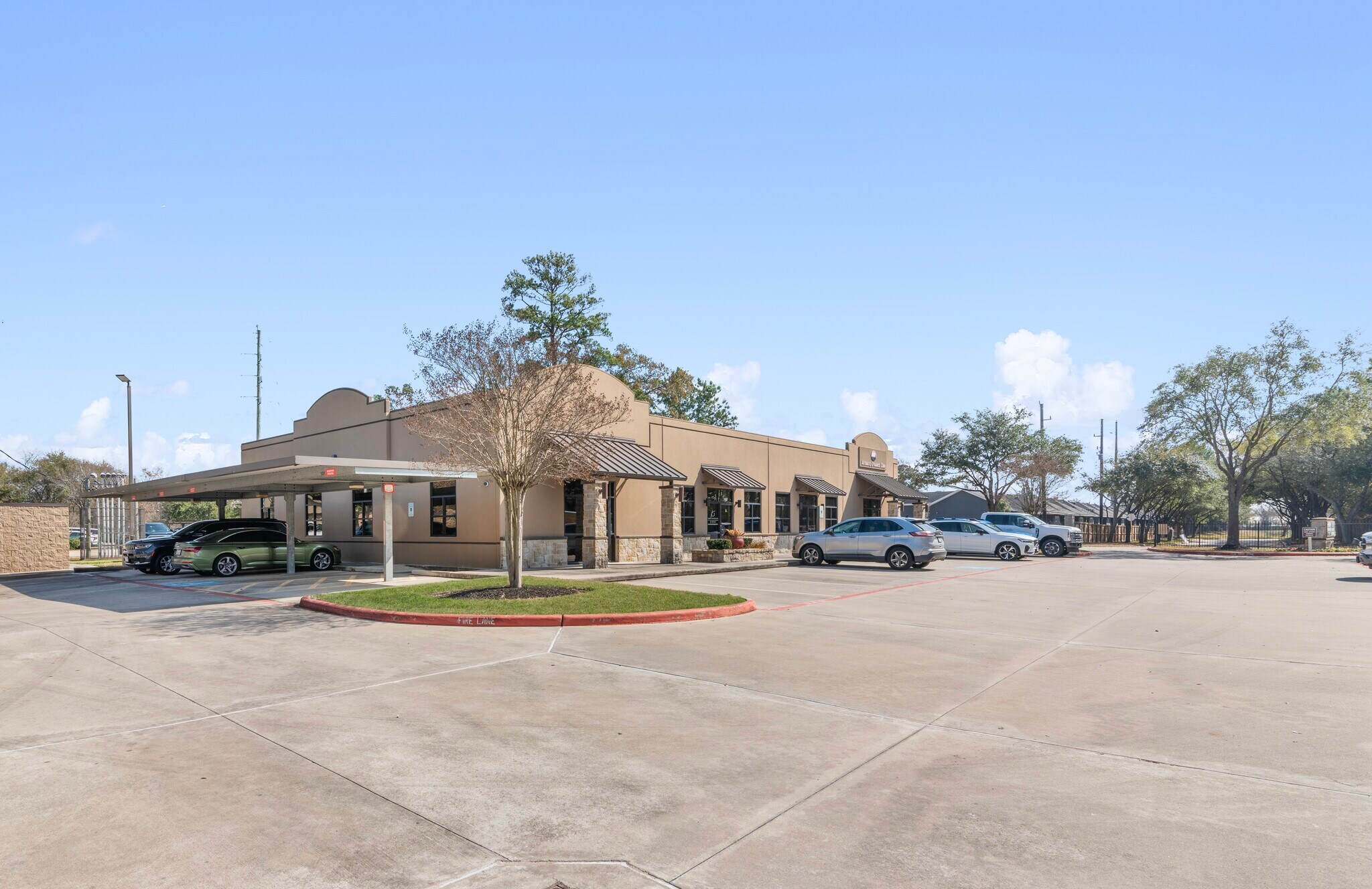 10320 Lake Rd, Houston, TX à louer Photo du bâtiment- Image 1 de 14