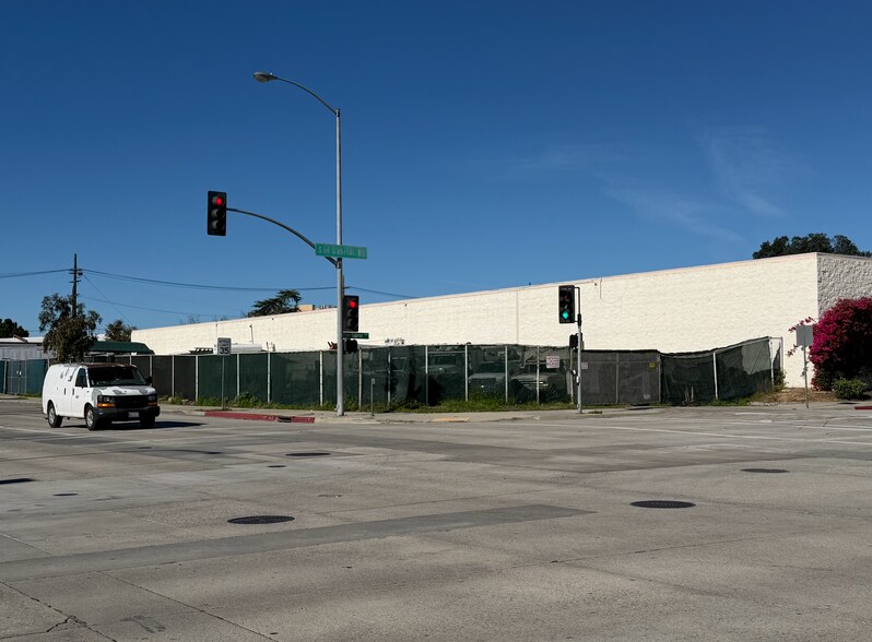 Prime Pasadena Commercial Land | ±24,390 SF | Corner Location, Pasadena, CA à louer - Photo principale - Image 1 de 5
