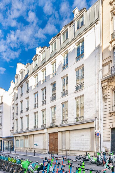 9 Rue De Cléry, Paris à louer - Photo du bâtiment - Image 2 de 6
