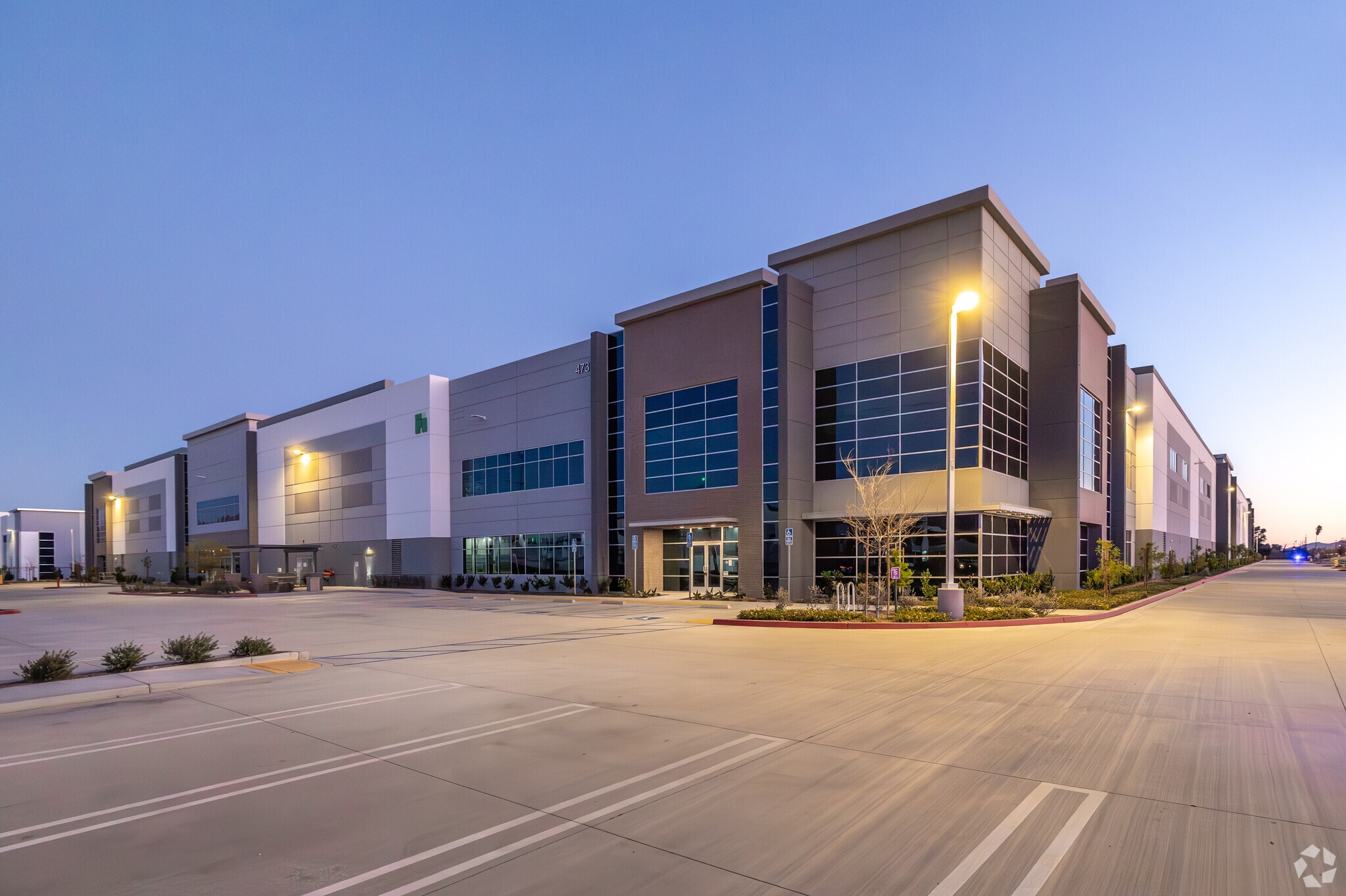 473 E Rider St, Perris, CA à louer Photo principale- Image 1 de 10