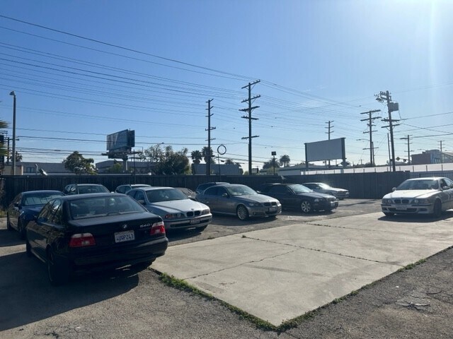2101 Lincoln Blvd, Venice, CA à louer - Photo du bâtiment - Image 2 de 8