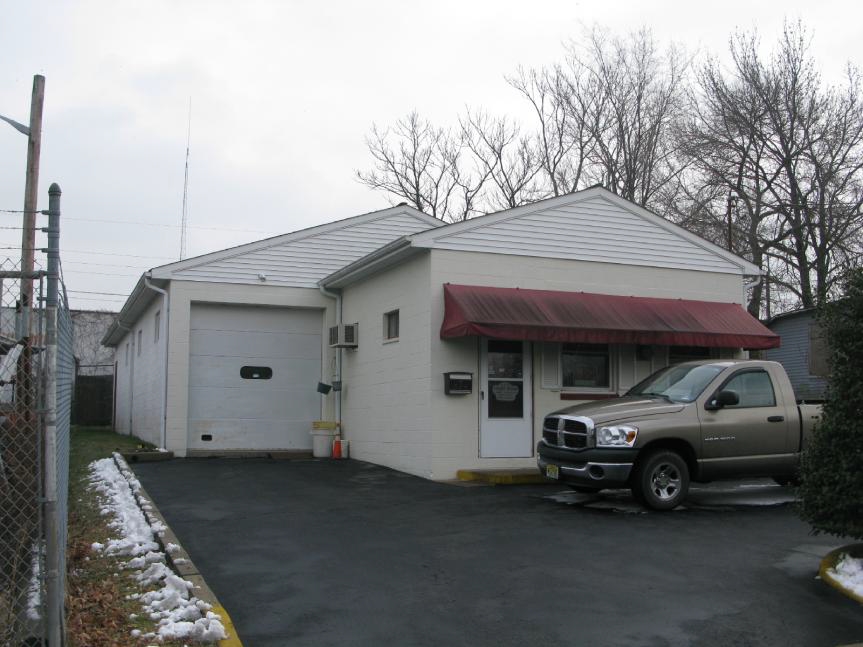 322-324 Robbins Ave, Ewing, NJ for sale Primary Photo- Image 1 of 4