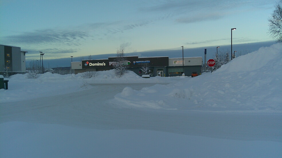 407-409 Merhar Ave, Fairbanks, AK à louer - Photo du bâtiment - Image 3 de 18