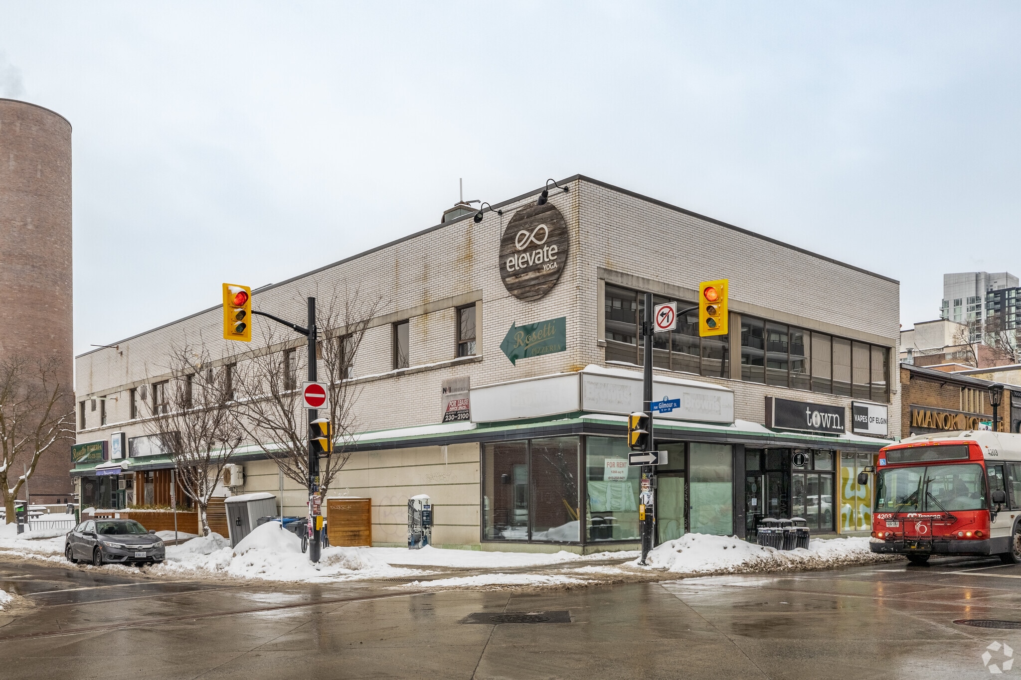 209 Gilmour St, Ottawa, ON for lease Primary Photo- Image 1 of 3