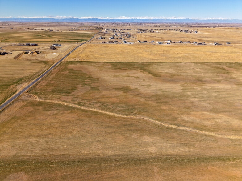 E 144th Ave & Manila Rd, Keenesburg, CO à vendre - Aérien - Image 3 de 19