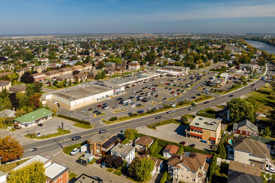 515 Boul Lacombe, Repentigny, QC for lease - Aerial - Image 2 of 8