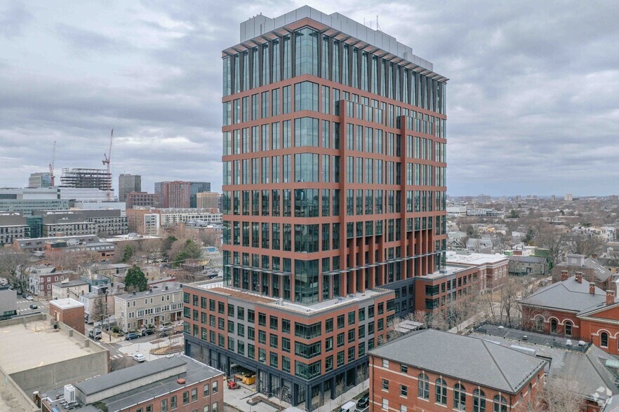 40 Thorndike St, Cambridge, MA à louer - Photo du bâtiment - Image 2 de 6